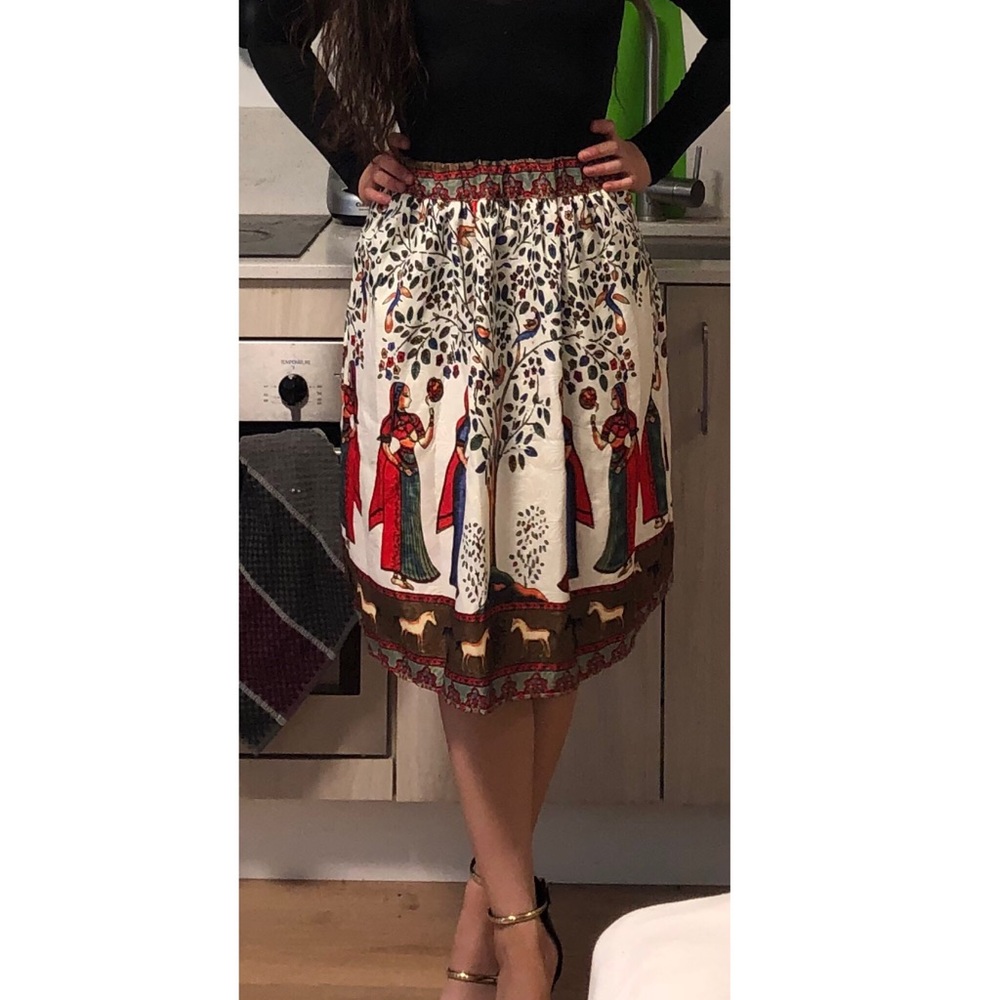Skirt